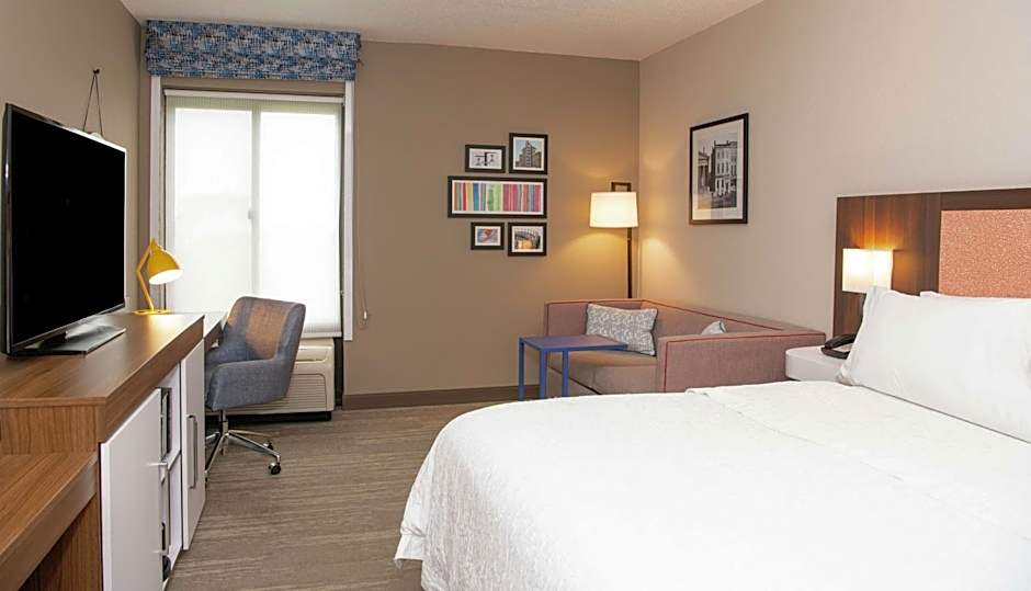 Hampton Inn By Hilton Erie-South