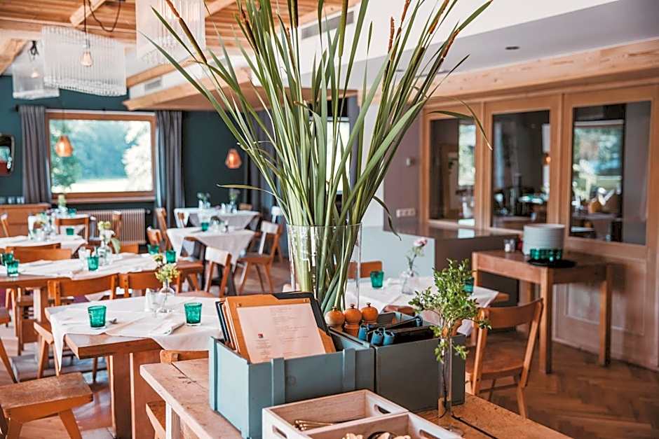 SEEBICHL haus am see