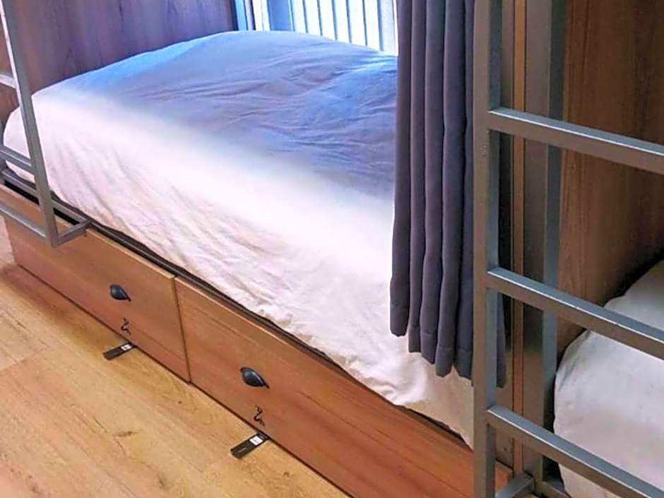 Beds Inn George