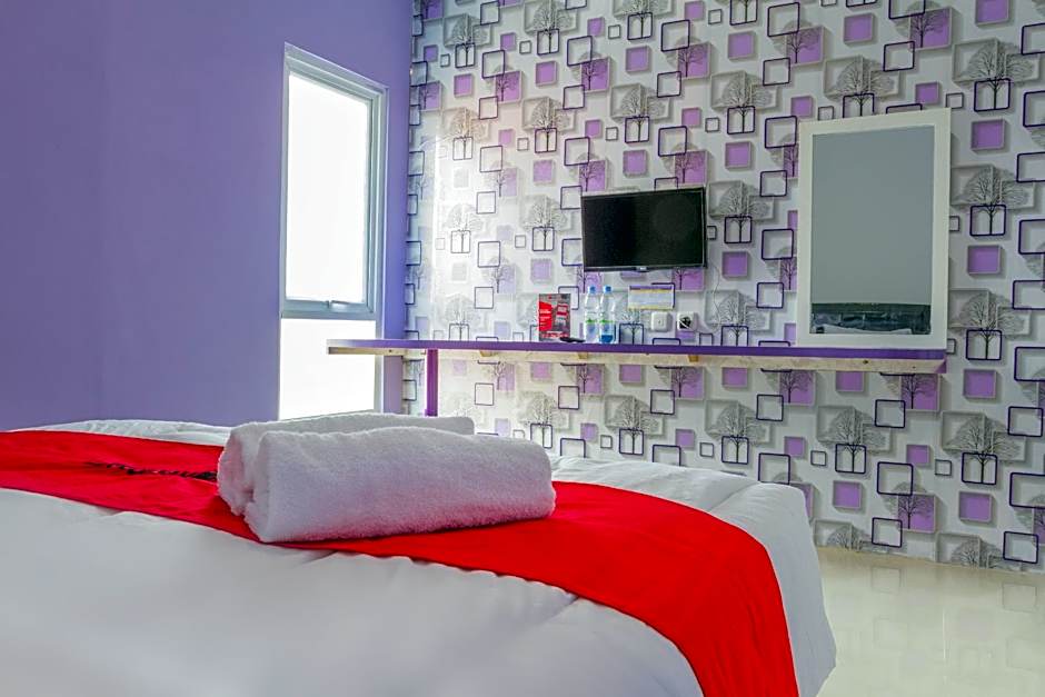 RedDoorz Plus @ Tuparev Cirebon 2.