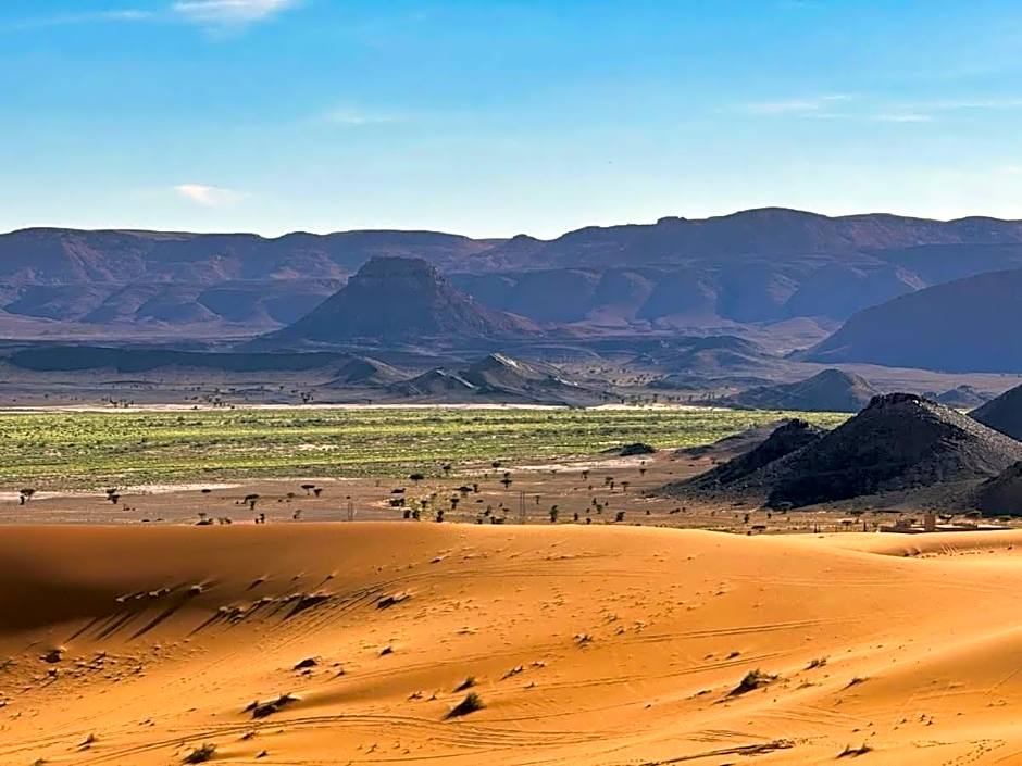 Porte De Sahara Ouzina