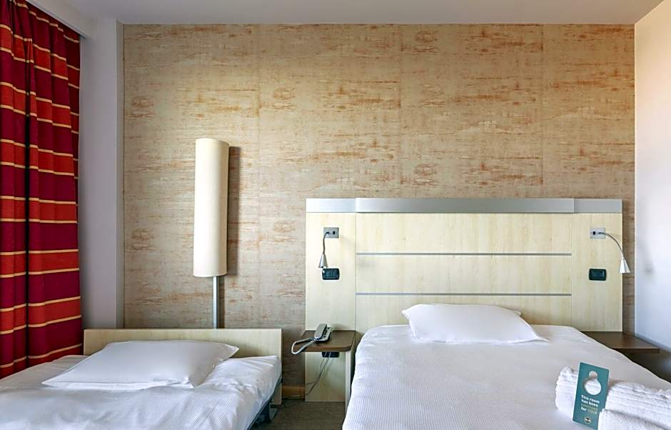 B&B Hotel Cherasco Langhe