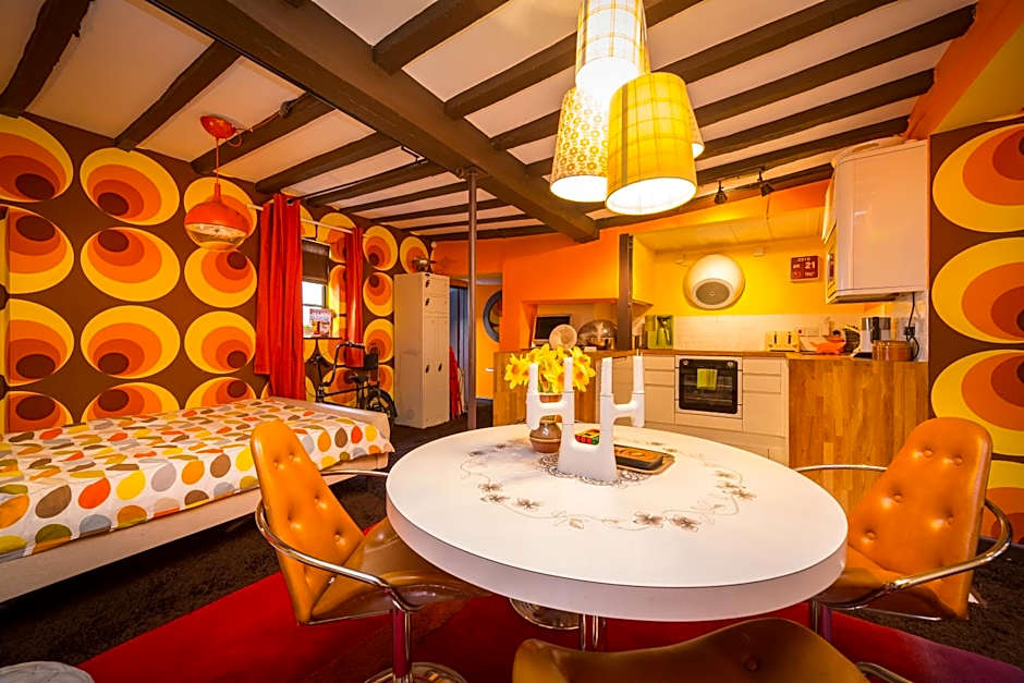 Trembling Madness Apartments