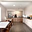 Super 8 by Wyndham Tuscola