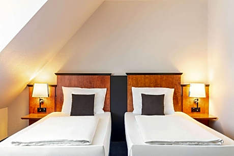 Comfort Plus Twin Room