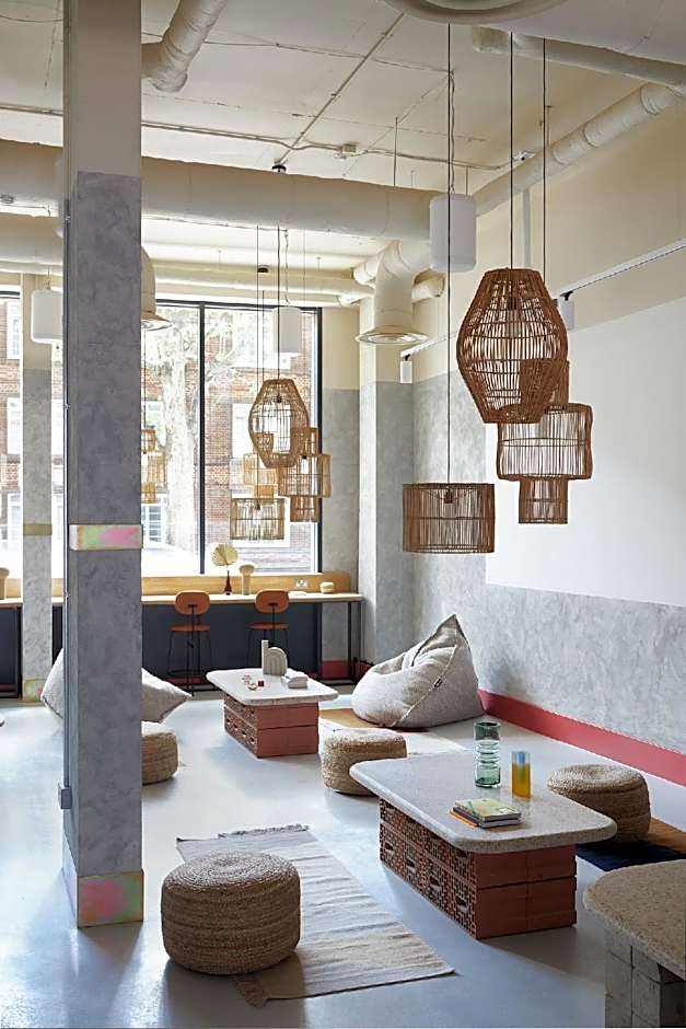 Bermonds Locke, Tower Bridge 