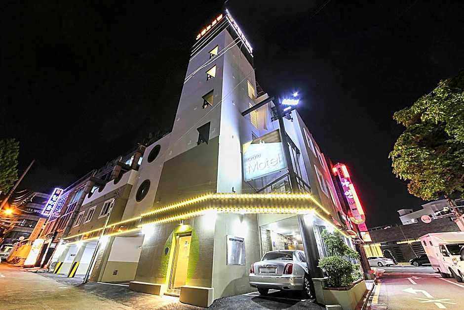 Goodstay Grand Motel Chuncheon