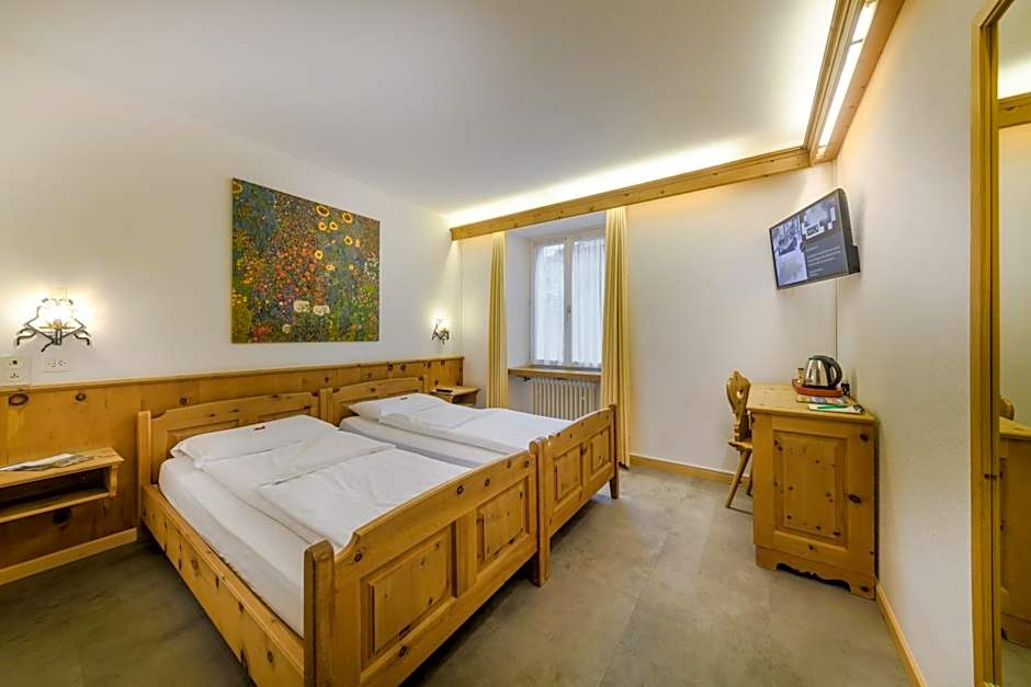 Poschiavo Suisse Hotel