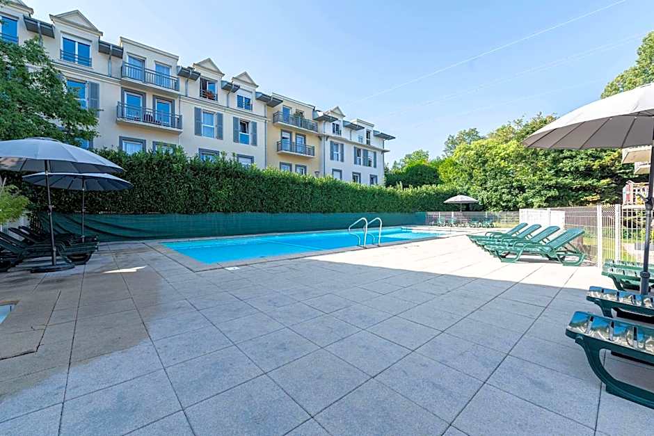 Zenitude Evian Les Terrasses du Lac, Ascend Hotel Collection