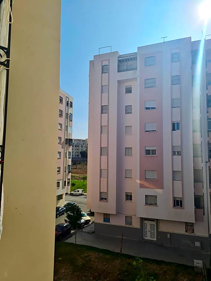 appart near the Airport and beach Tanger gzenaya 2 rooms