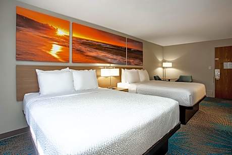 Days Inn by Wyndham Marquette