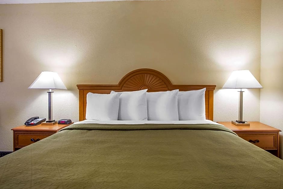 Quality Inn Americus