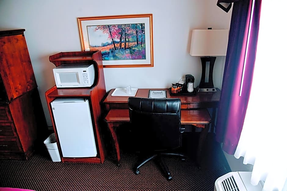 Douglas Inn and Conference Center