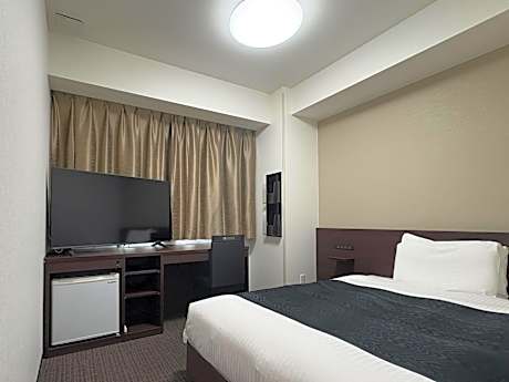 Single Room - Non-Smoking