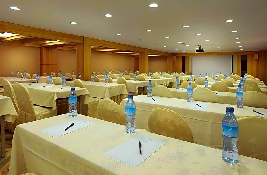 Lealea Garden Hotels-Sun Moon Lake-Moon