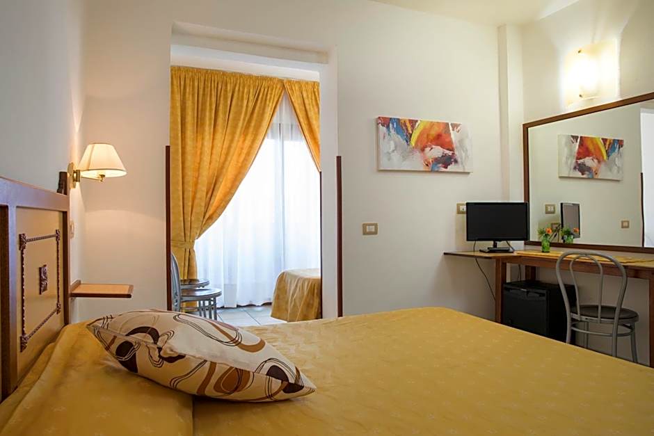 Hotel La Playa
