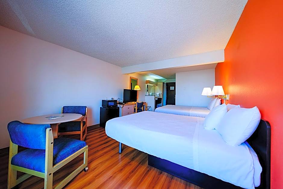 Hermiston Inn & Suites
