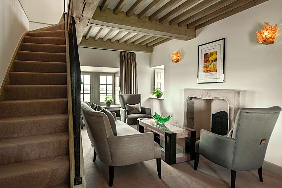 Château Lafaurie-Peyraguey Hôtel & Restaurant LALIQUE