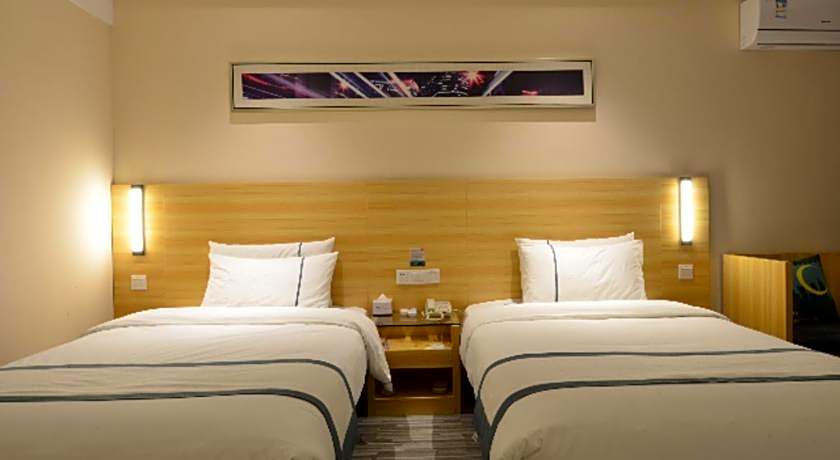 City Comfort Inn Huanggang Qichun Exhibition Center