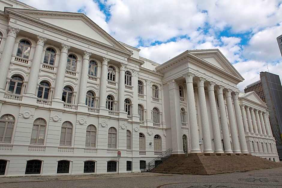 Edifício Ricardo | Centro de Curitiba | Gonzaga Stays