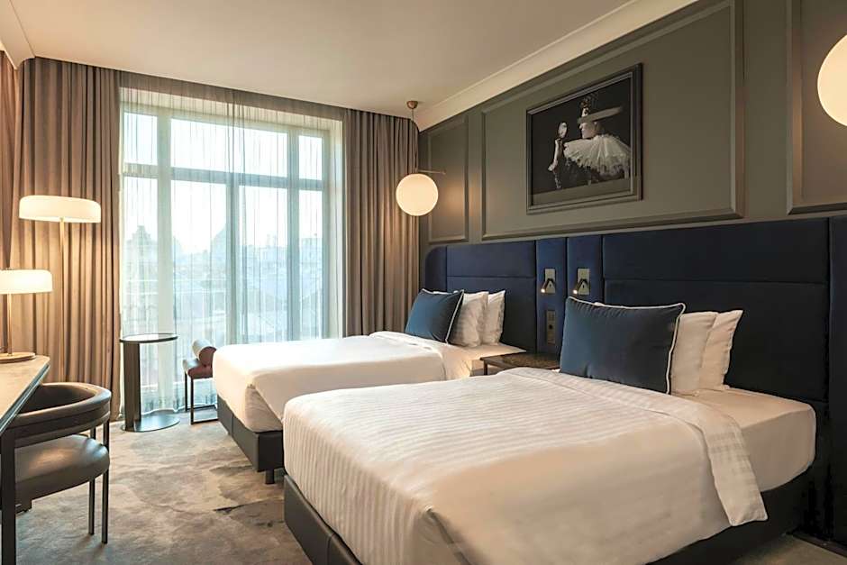 The Marmorosch Bucharest, Autograph Collection