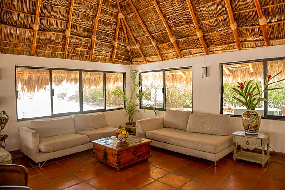 HOTEL VILLA AZUL