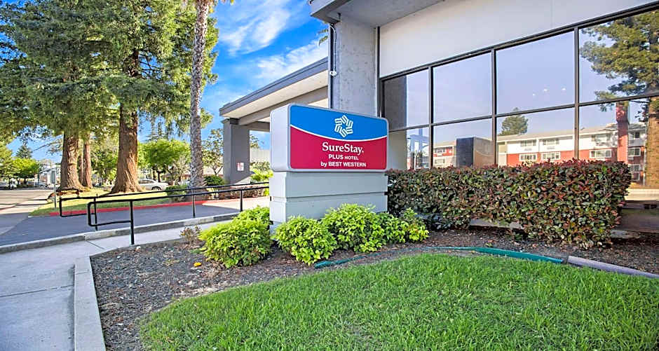 SureStay Plus Hotel by Best Western Sacramento North