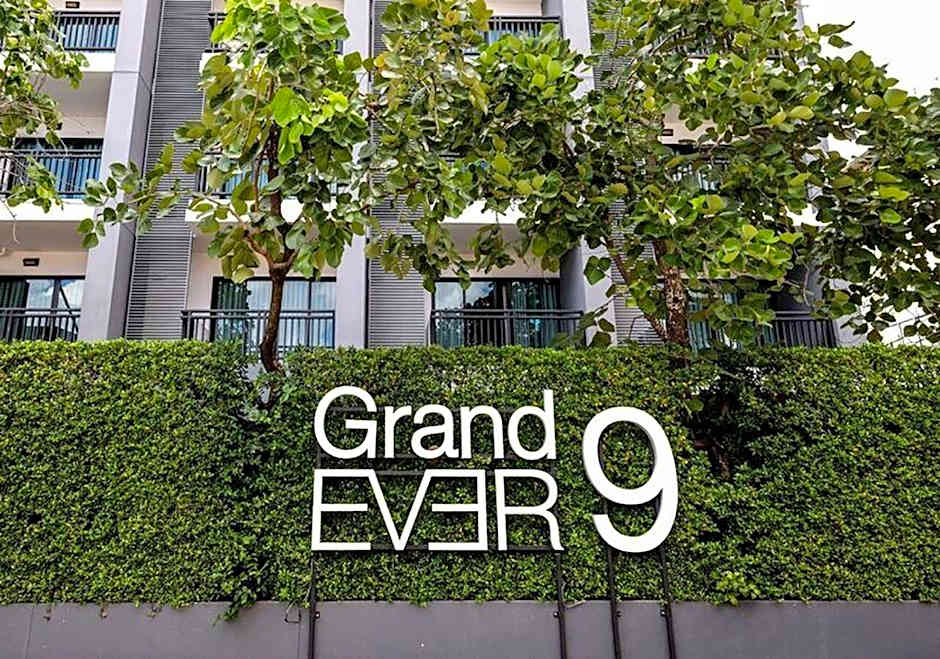 We Grand Ever 9