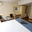 Sleepy Hill Motor Inn