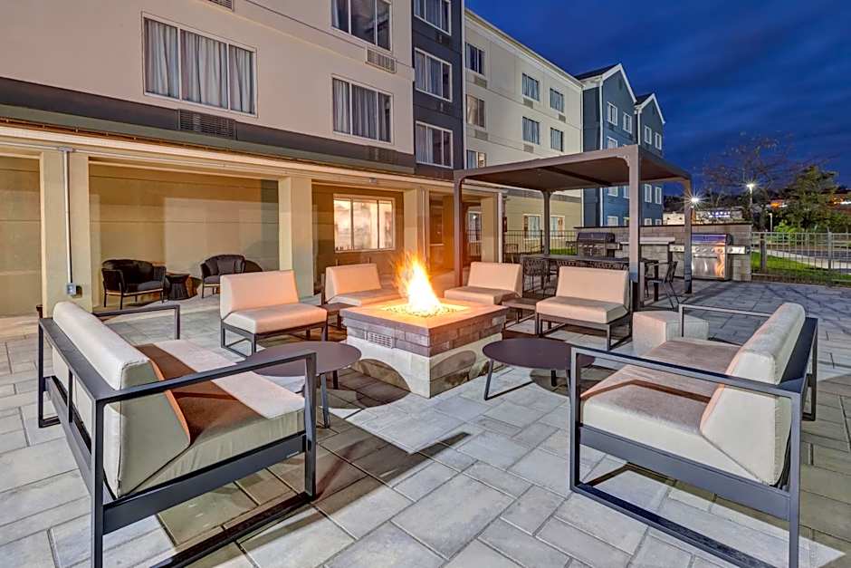 Staybridge Suites Pittsburgh Airport By IHG