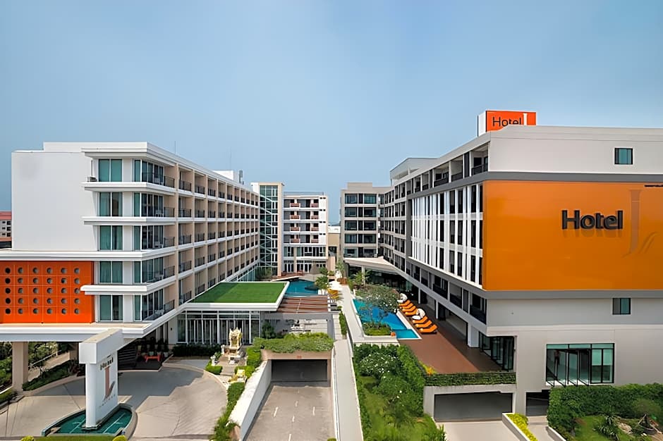 Hotel J Residence (SHA Plus)