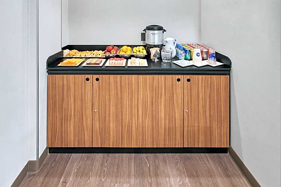 City Express by Marriott Guaymas