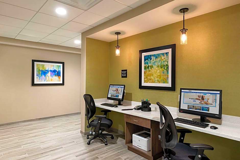 Hampton Inn By Hilton Baltimore Bayview Campus