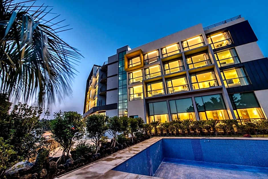 Sunrise Hotel Jungmun