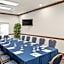 Holiday Inn Express & Suites Wilmington-Newark by IHG