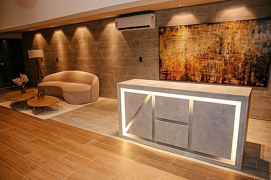 Urban 750 by Day by Day