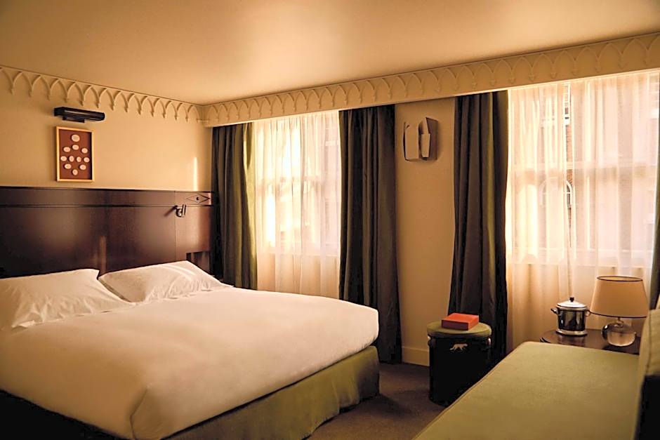 Grand Hotel Bellevue London