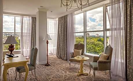 King Suite
