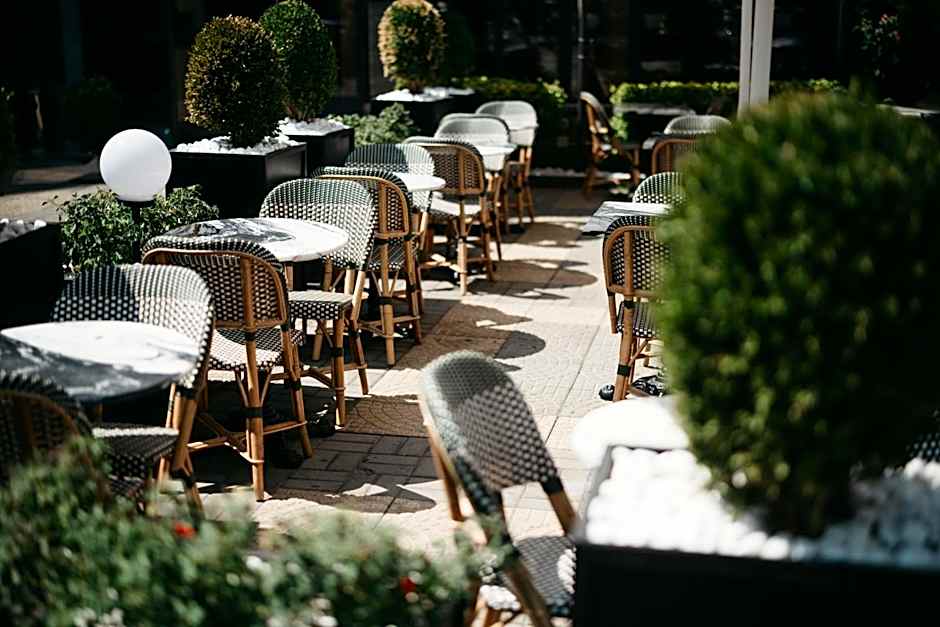 Grand Hotel Yerevan - Small Luxury Hotels of the World