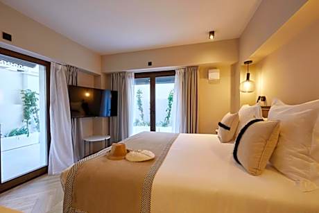 JUNIOR SUITE WITH TERRACE