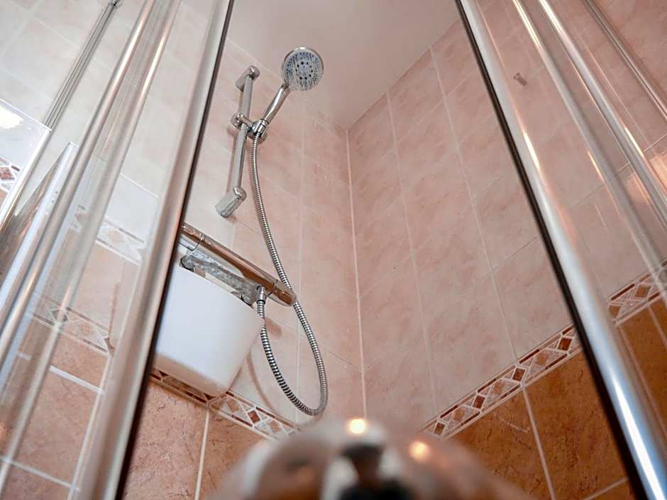 Hotel / Pension Villa Tanahlot