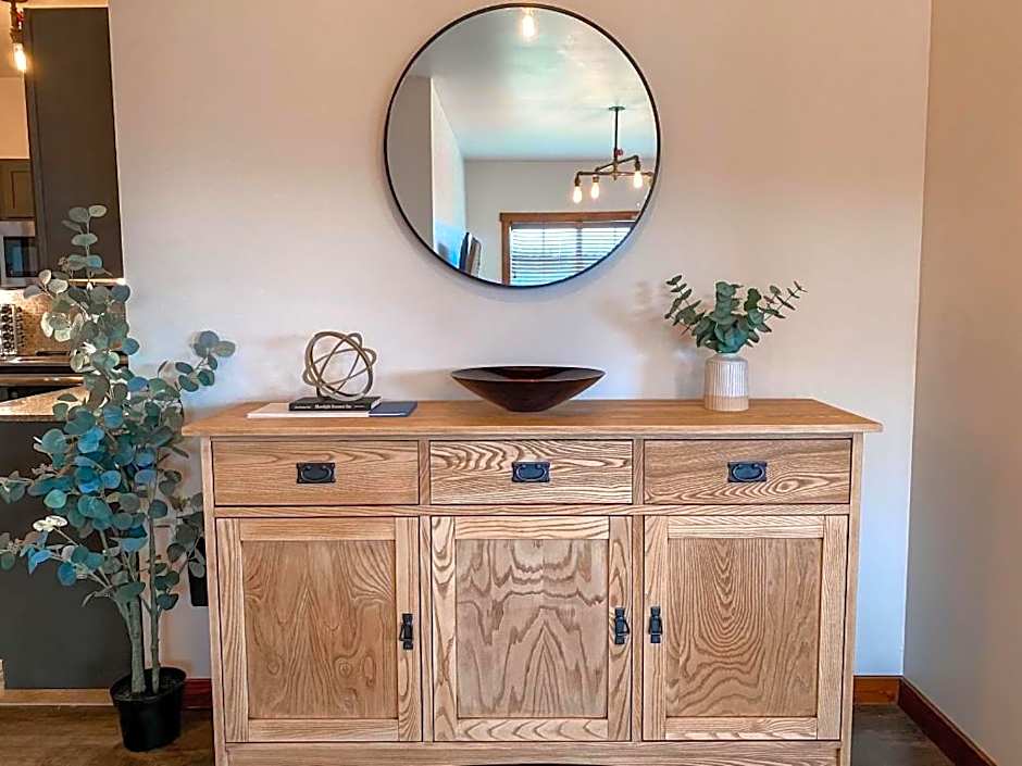 Remodeled Ski In-Out - 305 Soaring Eagle - Luxury!