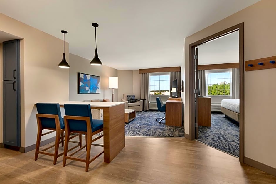 Candlewood Suites - Asheville Downtown, an IHG Hotel