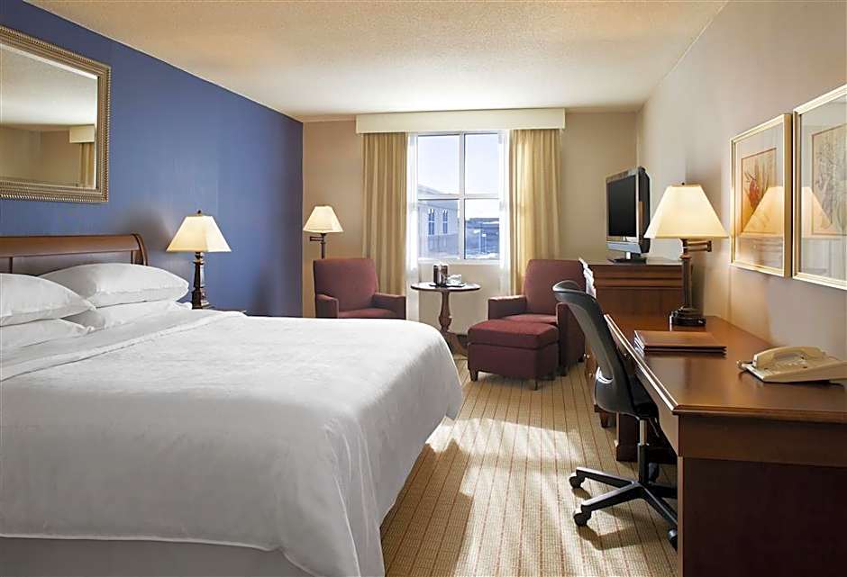 Wyndham Providence Airport
