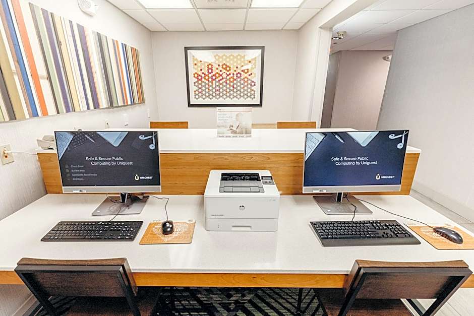 Holiday Inn Express Atlanta NE - I-85 Clairmont by IHG