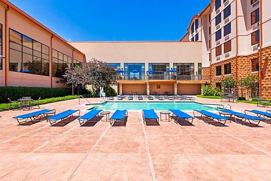 Hampton Inn & Suites Dallas-Mesquite