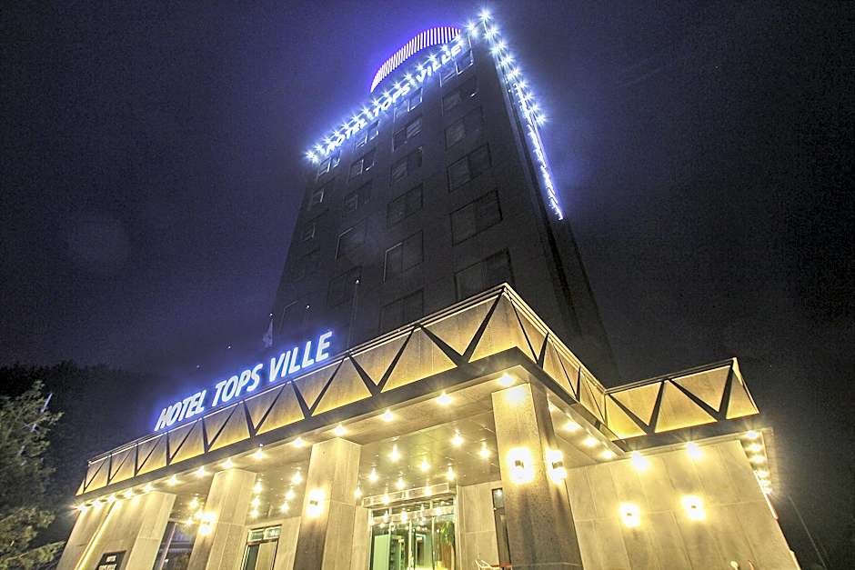 Hotel TopsVille