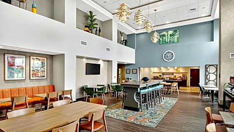 Hampton Inn By Hilton & Suites Chippewa Falls