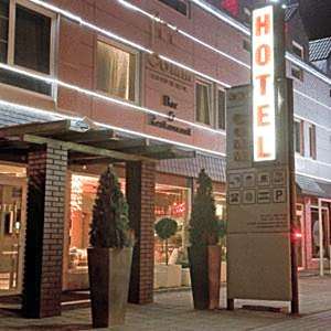 Comm Hotel Poznań Airport