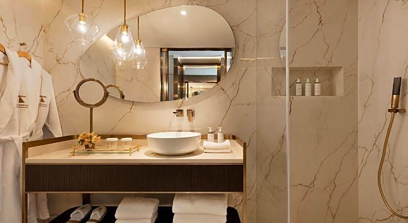 Theatron Jerusalem Hotel & Spa MGallery Collection